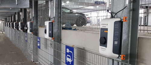 Parkhaus für E-Autos Lufthansa